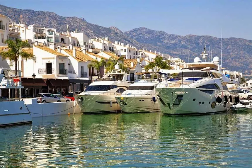 Beach & Puerto Banus Marbella Penthouse 0*,